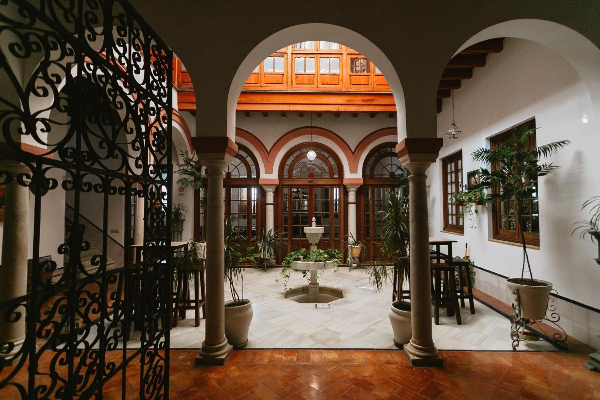 Komodo Casa Maravillas Rooms Севілья Екстер'єр фото